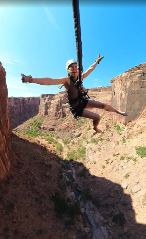 moab-rope-swing-mid-air-laughter